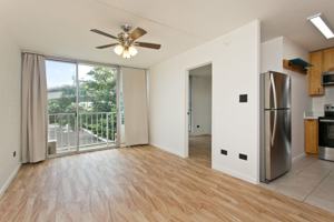 featured image of 2845 Waialae Ave #423