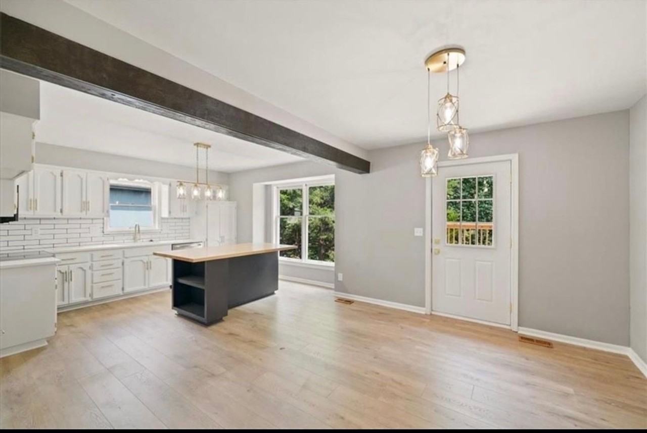 7109 N Indiana Ave - Photo 5 of 16