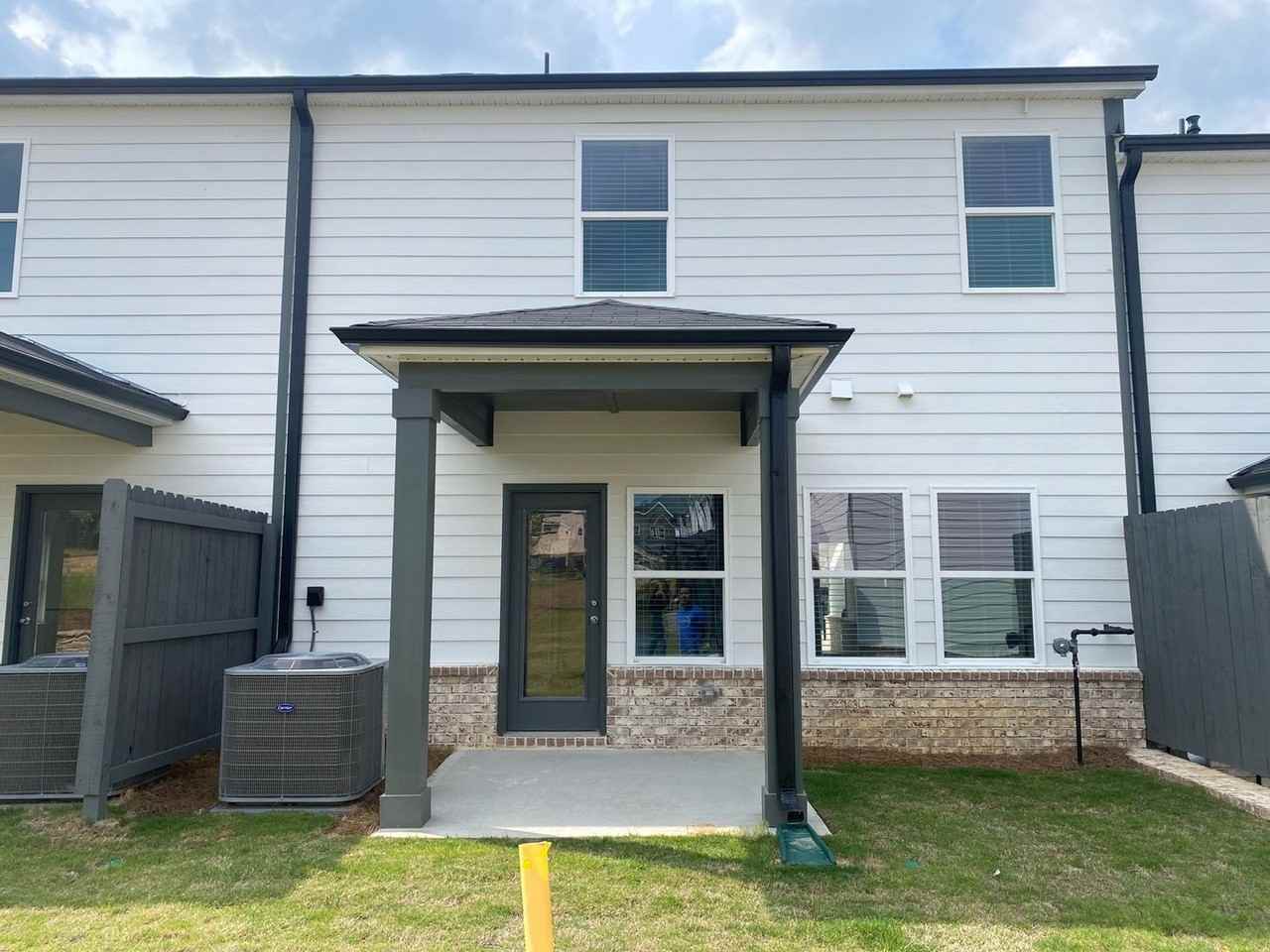 2568 Congaree Park - Photo 3 of 30