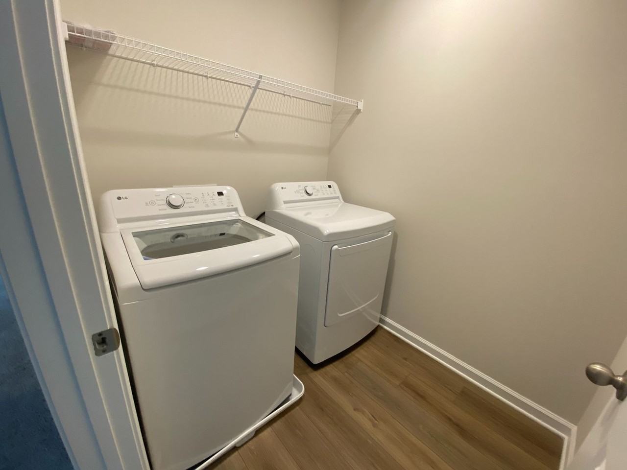 2568 Congaree Park - Photo 6 of 30