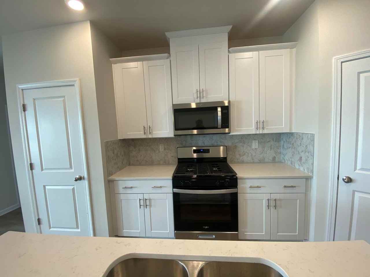 2568 Congaree Park - Photo 7 of 30