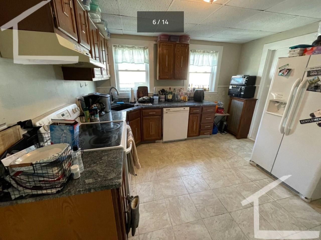 34 Dow St - Photo 7 of 14