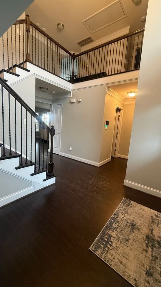 378 Bristle Oaks Dr - Photo 4 of 32