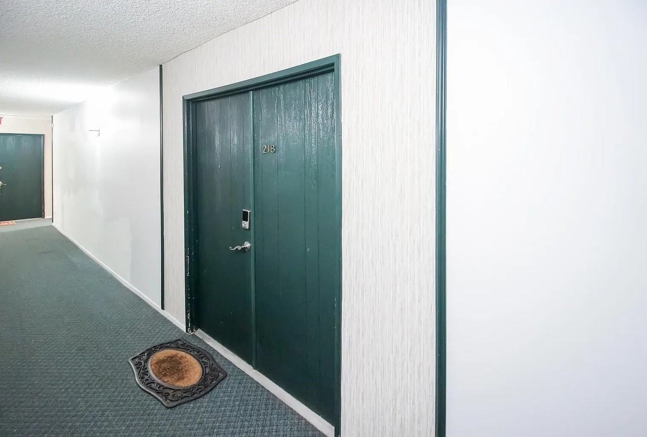 1127 E Del Mar Blvd #218 - Photo 5 of 20