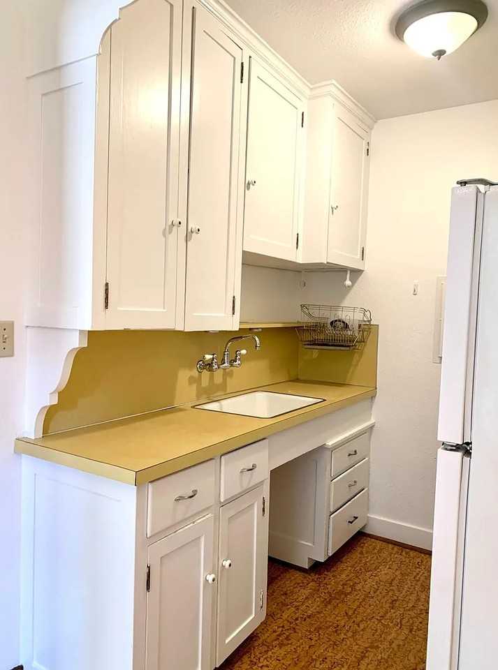 1631 16th Ave #102 - Photo 7 of 21