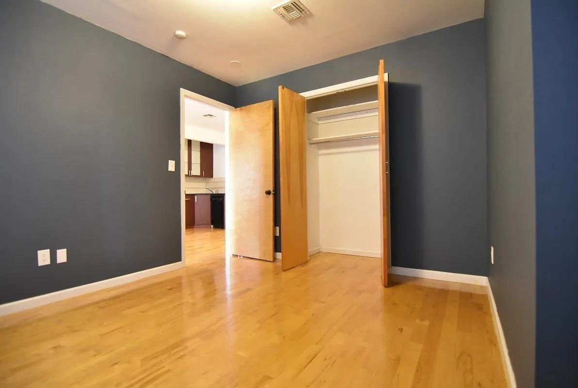 2082 Frederick Douglass Blvd #4A - Photo 7 of 11