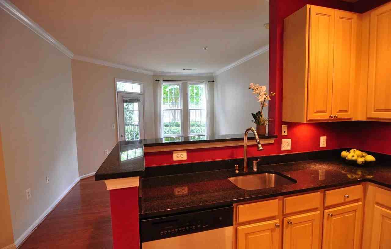 2301 25th St S #104 - Photo 5 of 18