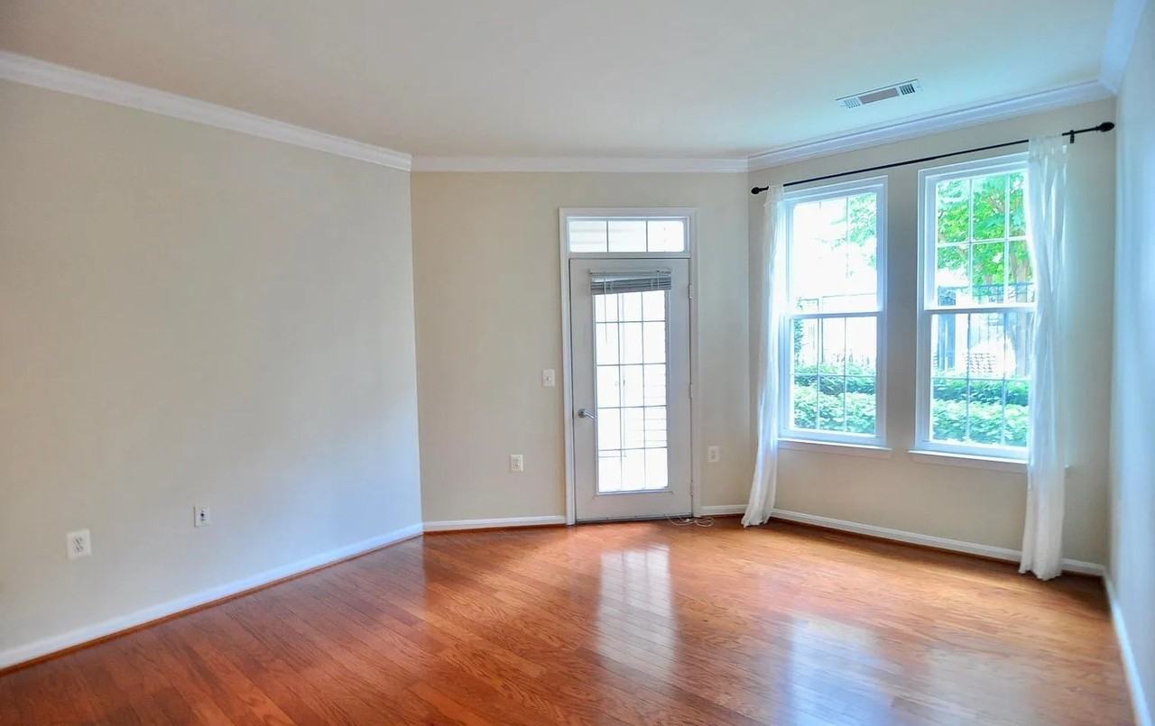 2301 25th St S #104 - Photo 6 of 18