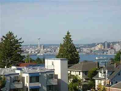 2331 42nd Ave Sw #420 - Photo 2 of 10