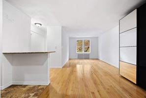 featured image of 2331 Ocean Ave #2B