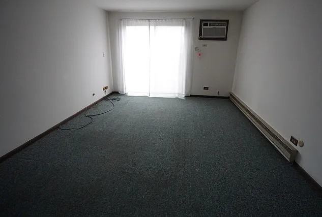 2333 N Neva Ave #106 - Photo 2 of 6