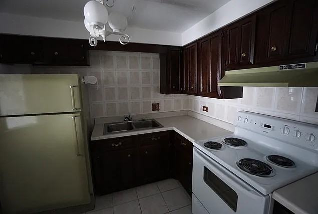 2333 N Neva Ave #106 - Photo 4 of 6