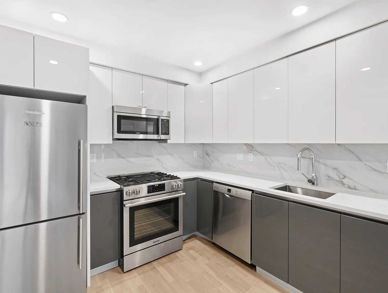 2600 Adam Clayton Powell Jr Blvd #3J - Photo 6 of 10