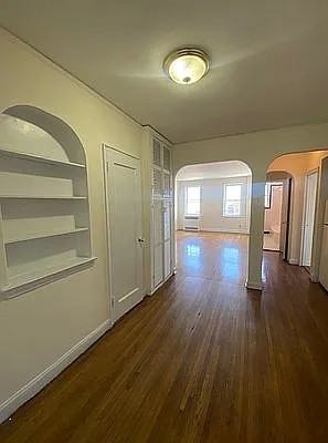 3260 Netherland Ave #6A - Photo 6 of 12