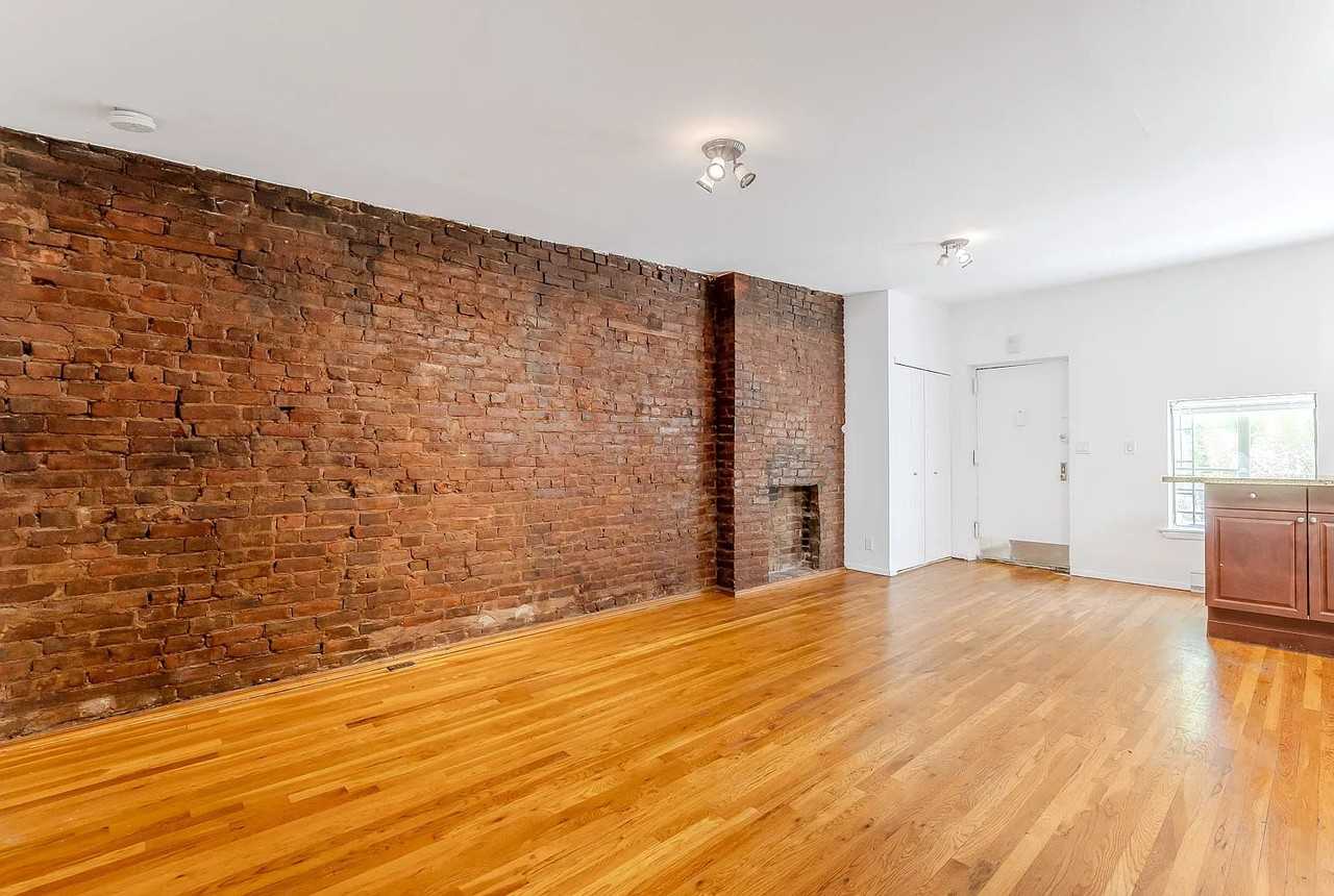 547 51st Ave #4 - Photo 3 of 7