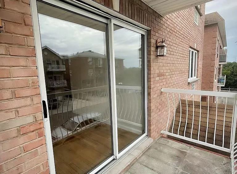 3633 169th St #2F - Photo 6 of 10