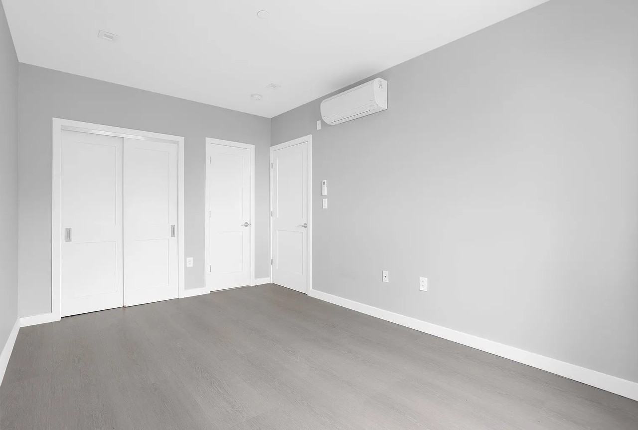 4308 52nd St #503 - Photo 6 of 19