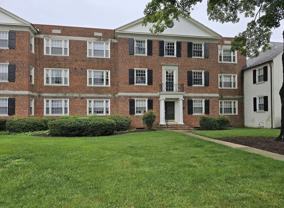 45 E Lock Ln #7 - Photo 1 of 1