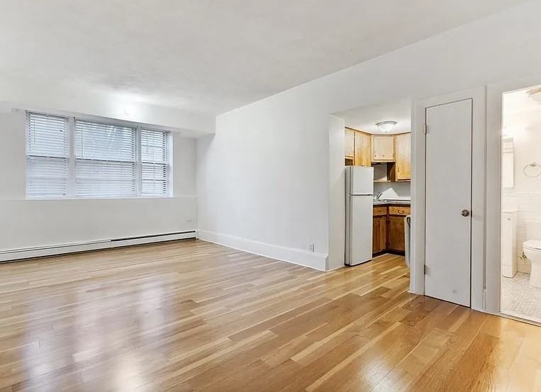 50 Follen St #6 - Photo 7 of 10