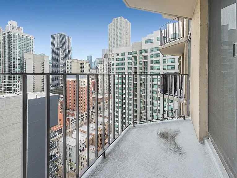 70 W Huron St #2004 - Photo 5 of 11