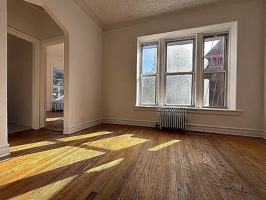 featured image of 89 Halsey St #4