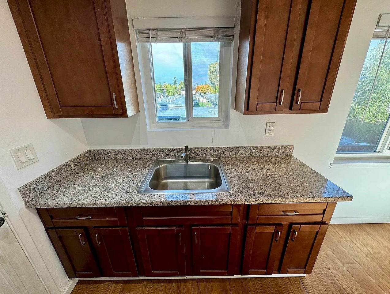 330 Ventura Ave #8 - Photo 4 of 12