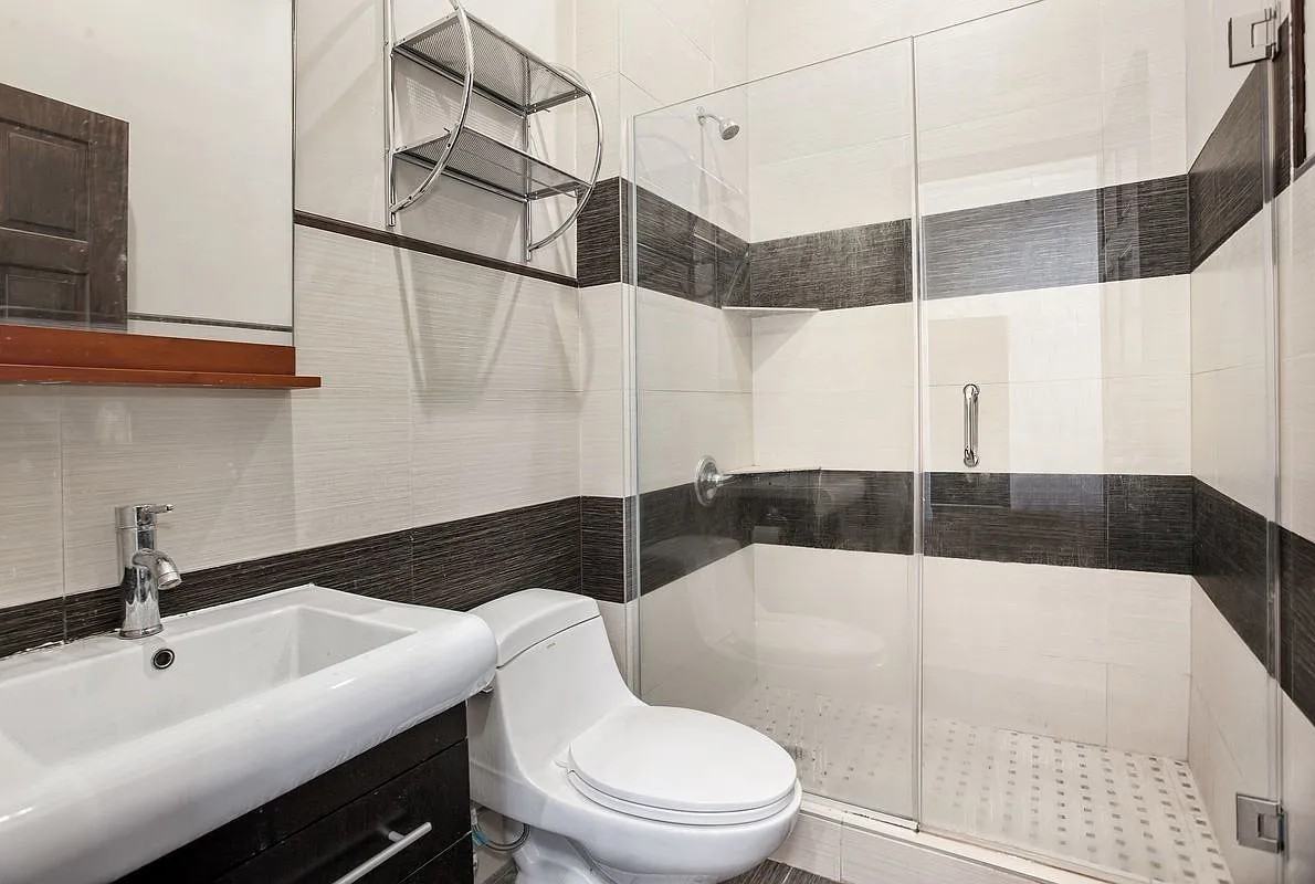 365 Canal St #2S - Photo 7 of 7