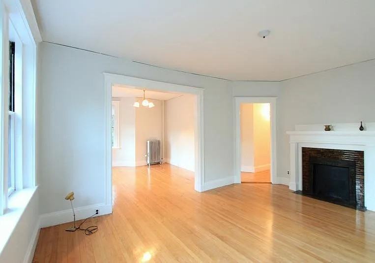 5 Washington Ave #4 - Photo 3 of 12