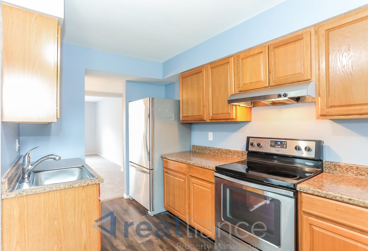 7148 Talisman Ln - Photo 5 of 15