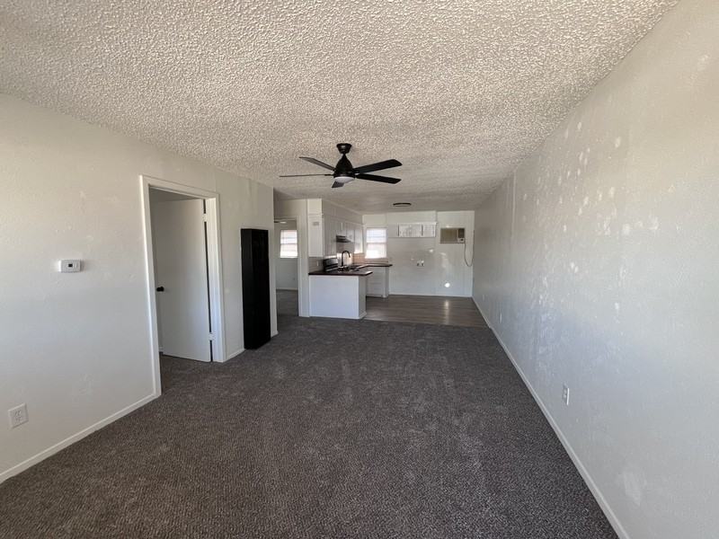 705 47th St - Photo 2 of 11