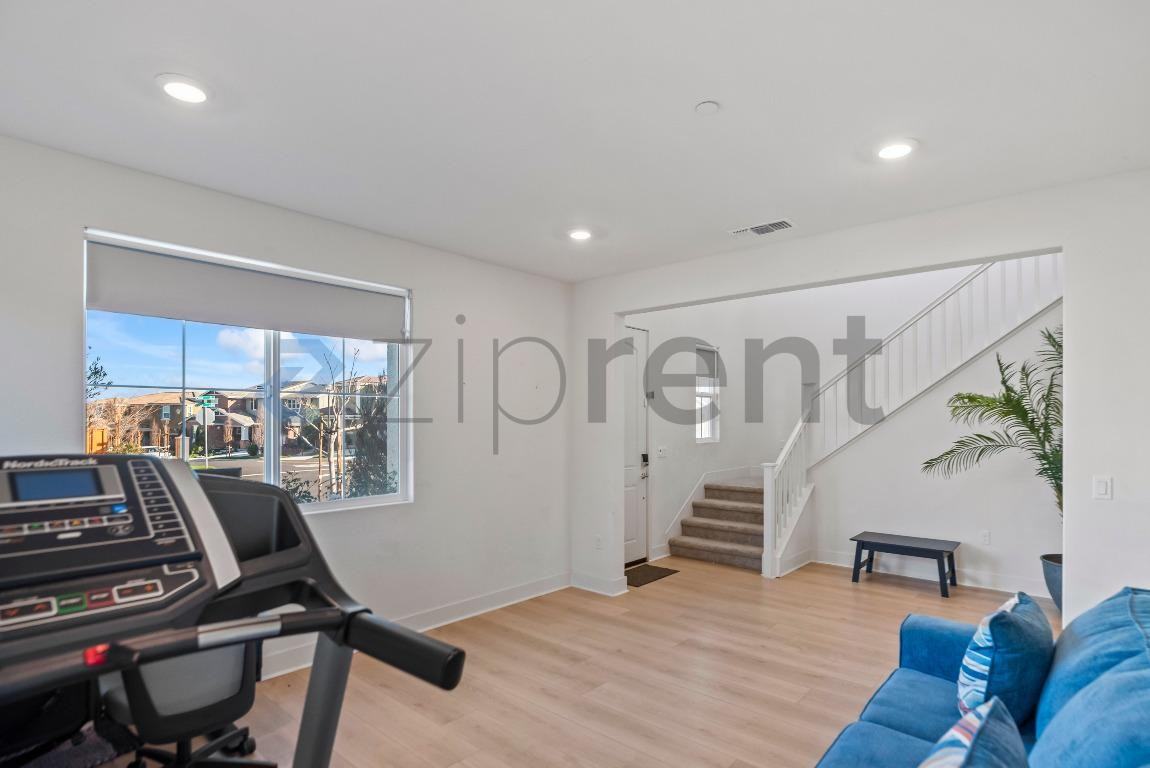 6795 Paseo St - Photo 7 of 46