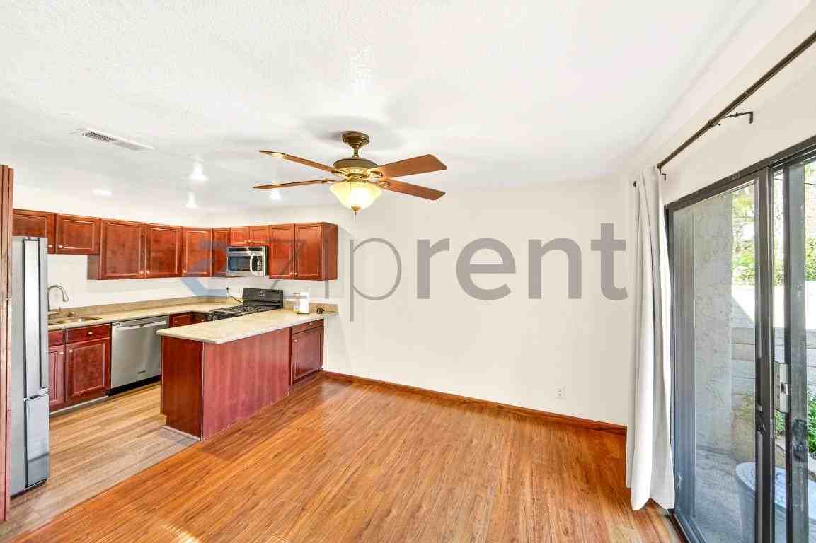 29723 Windsong Ln - Photo 4 of 34