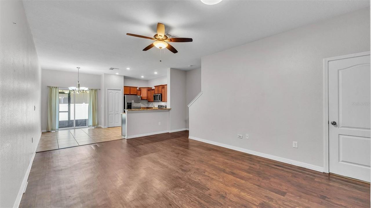 2622 Lantern Hill Ave - Photo 6 of 21