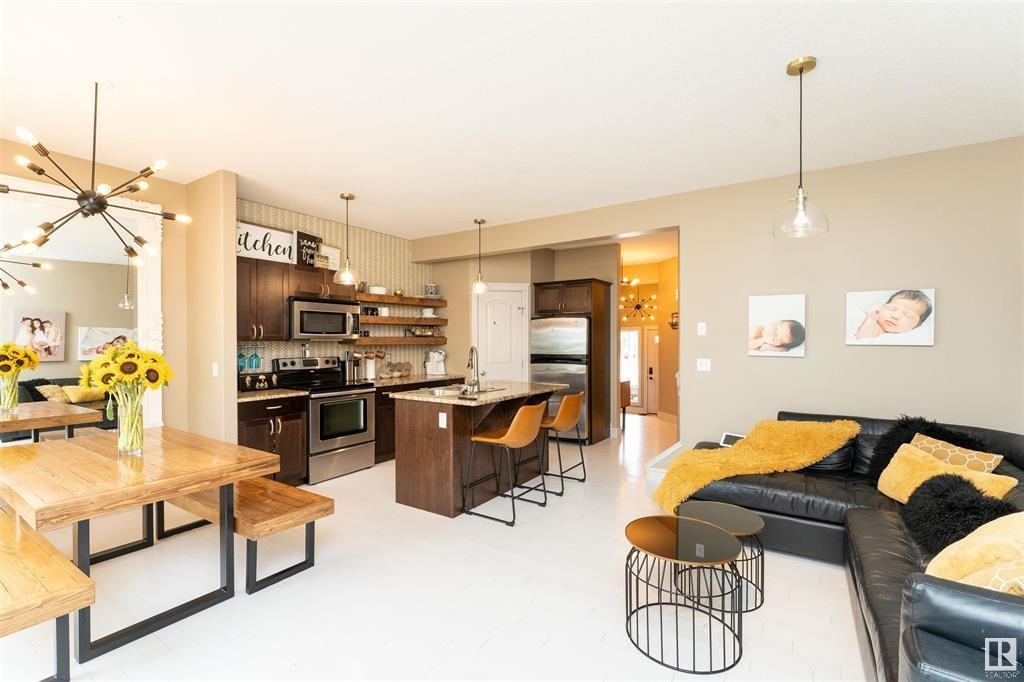 15100 43 St Nw - Photo 2 of 25