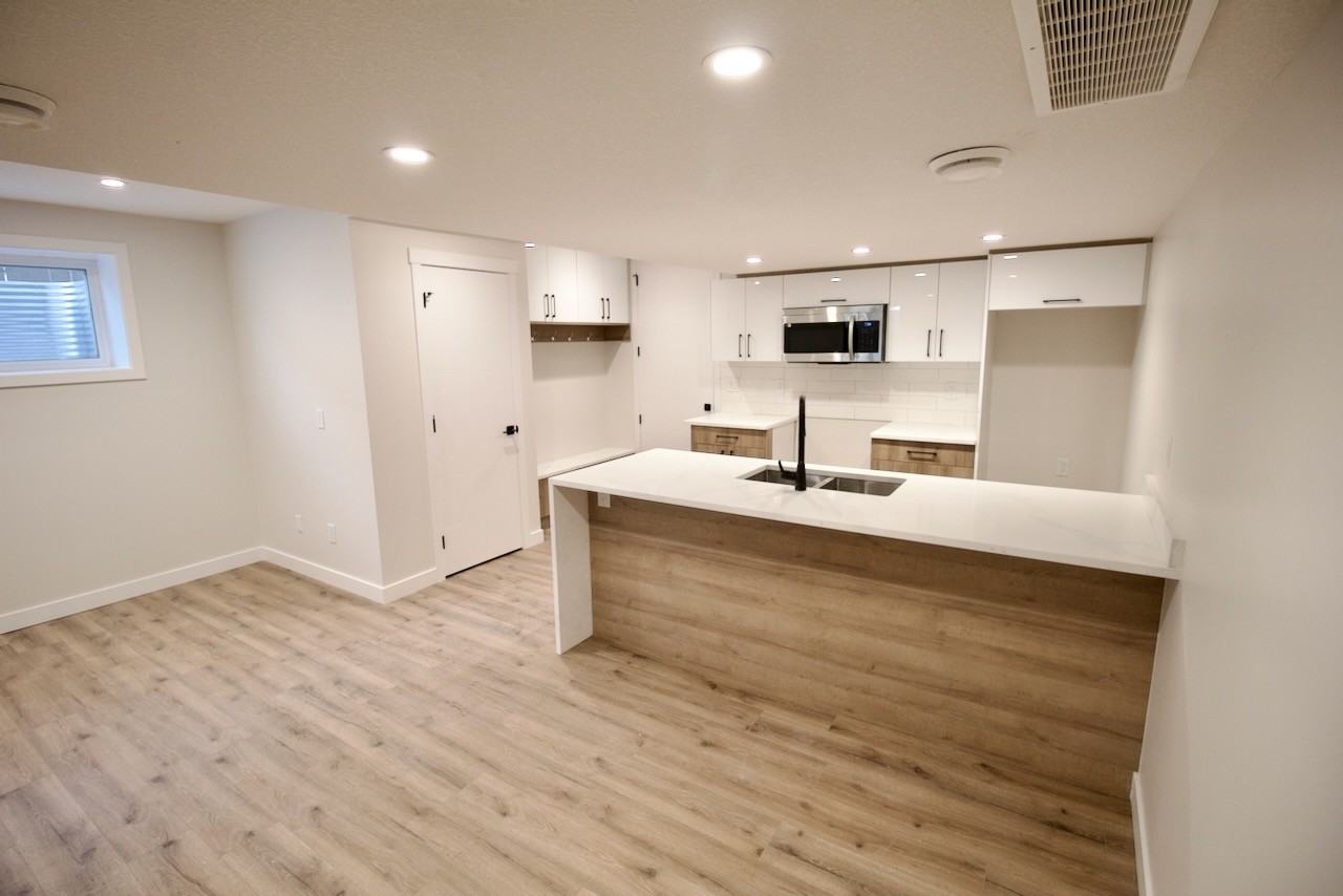 262 Bsmtpaterson Link Sw - Photo 3 of 17