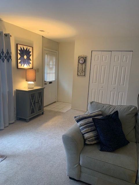 62 Cavendish Dr - Photo 2 of 24