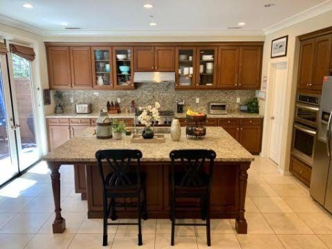 74 Nassau - Photo 2 of 5