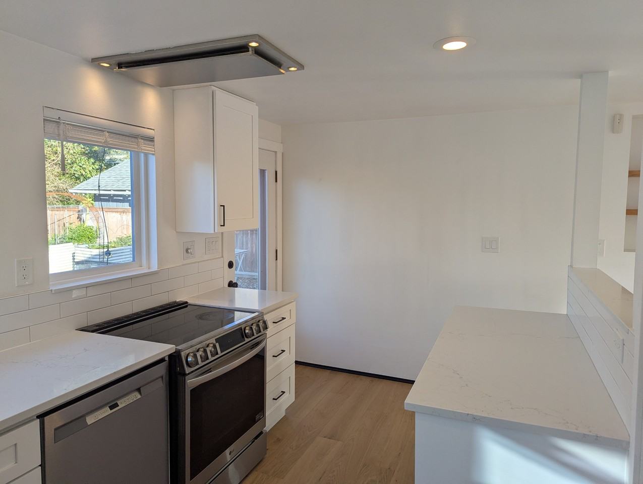 3730 Sw Austin St - Photo 4 of 25