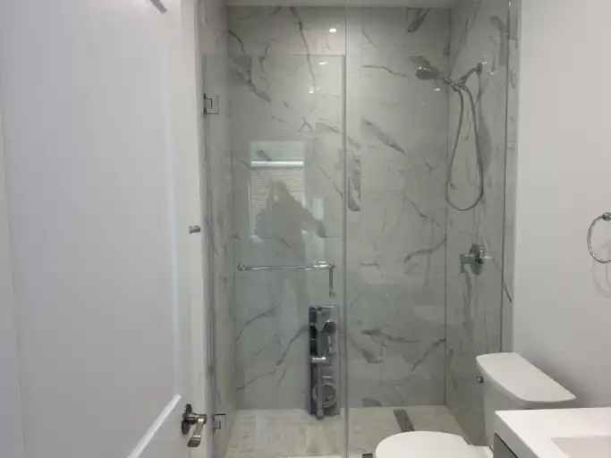 114 Warren Ave - Photo 5 of 16