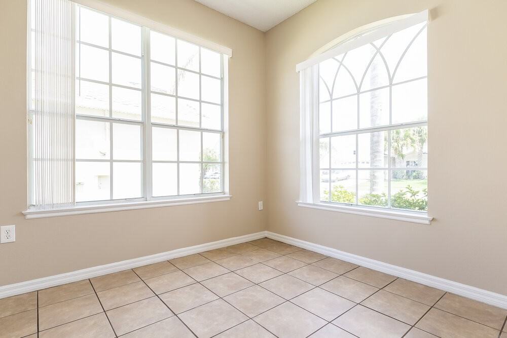 1342 Sun Meadow Dr - Photo 2 of 15