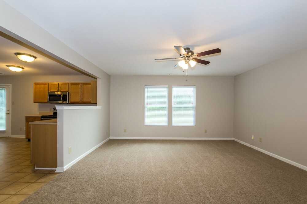 1528 Bray Dr - Photo 2 of 17