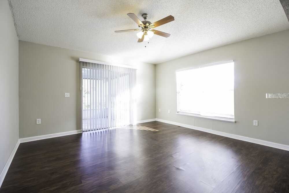 11821 Pethrick Dr - Photo 6 of 14