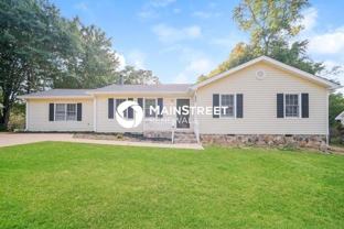 205 Wellington Dr - Photo 1 of 1