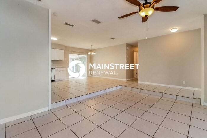 2258 Village Ct - Photo 4 of 15