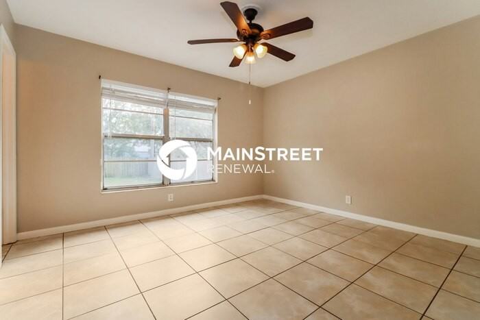 2258 Village Ct - Photo 7 of 15