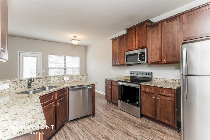 437 Concord Ter - Photo 7 of 16