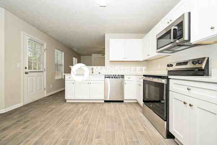 4675 Forest Creek Ln - Photo 7 of 17