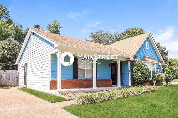 3763 Schanna Dr - Photo 3 of 18