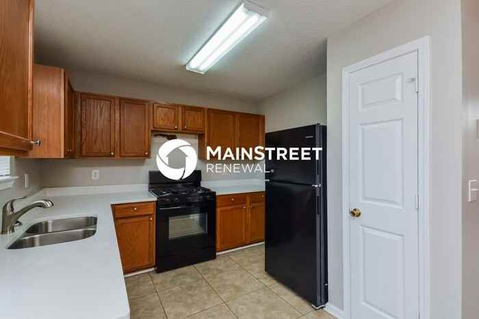 4365 Idlewood Park - Photo 7 of 17