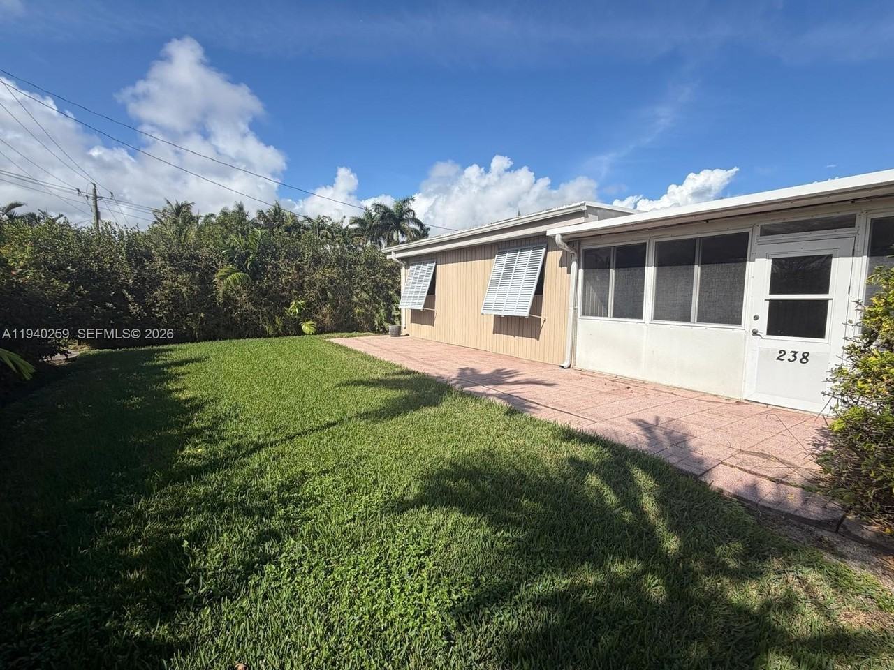 238 Se 3rd St - Photo 3 of 15